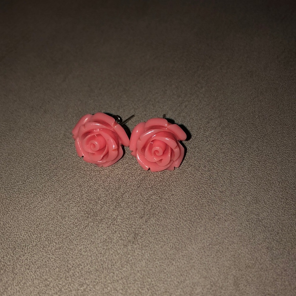 Vintage rose earrings, carved. Silver fastenings